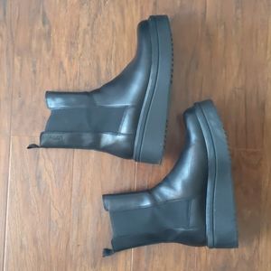 Vagabond Tara Chelsea Boots